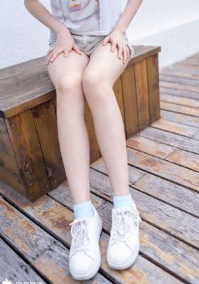 欧美模特鸭鸭是谁_蓝光在线观看完整版